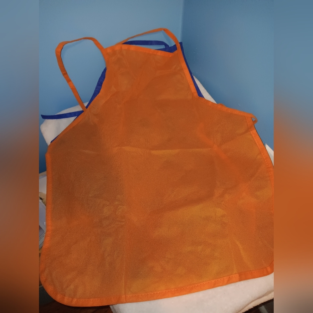 Dazzling Toys Kids Art Painting Aprons Set Lot of 4 Pre-owned
